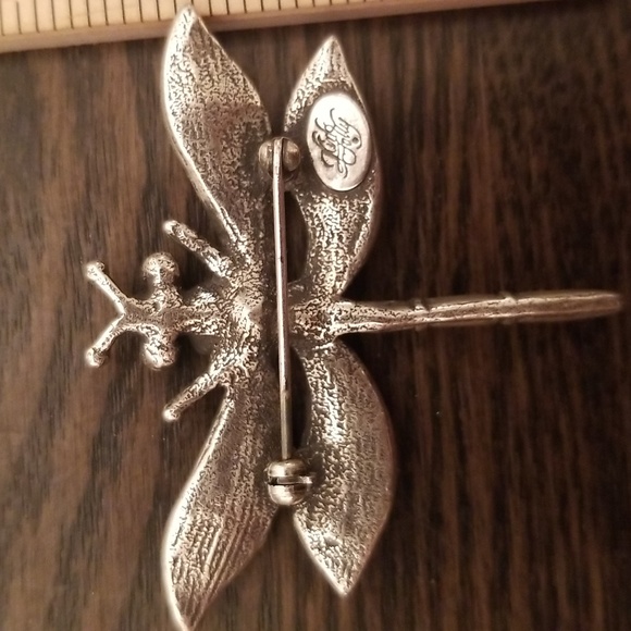 Kirk's Folly Dragonfly pin - Picture 2 of 3